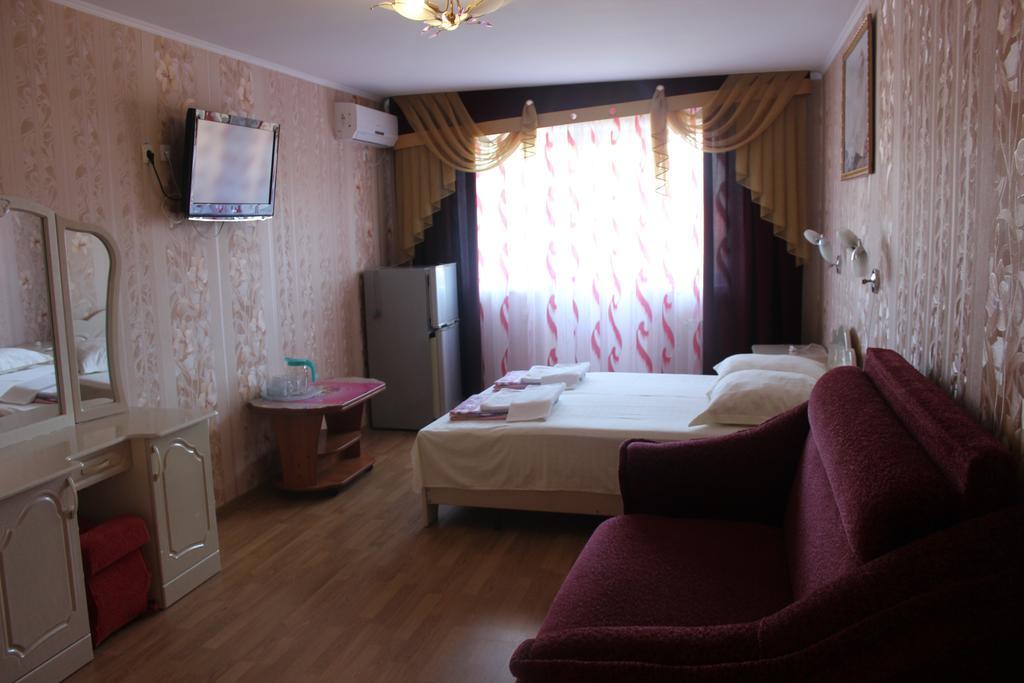 Mini-Hotel Zhemchuzhina Лазаревське Екстер'єр фото